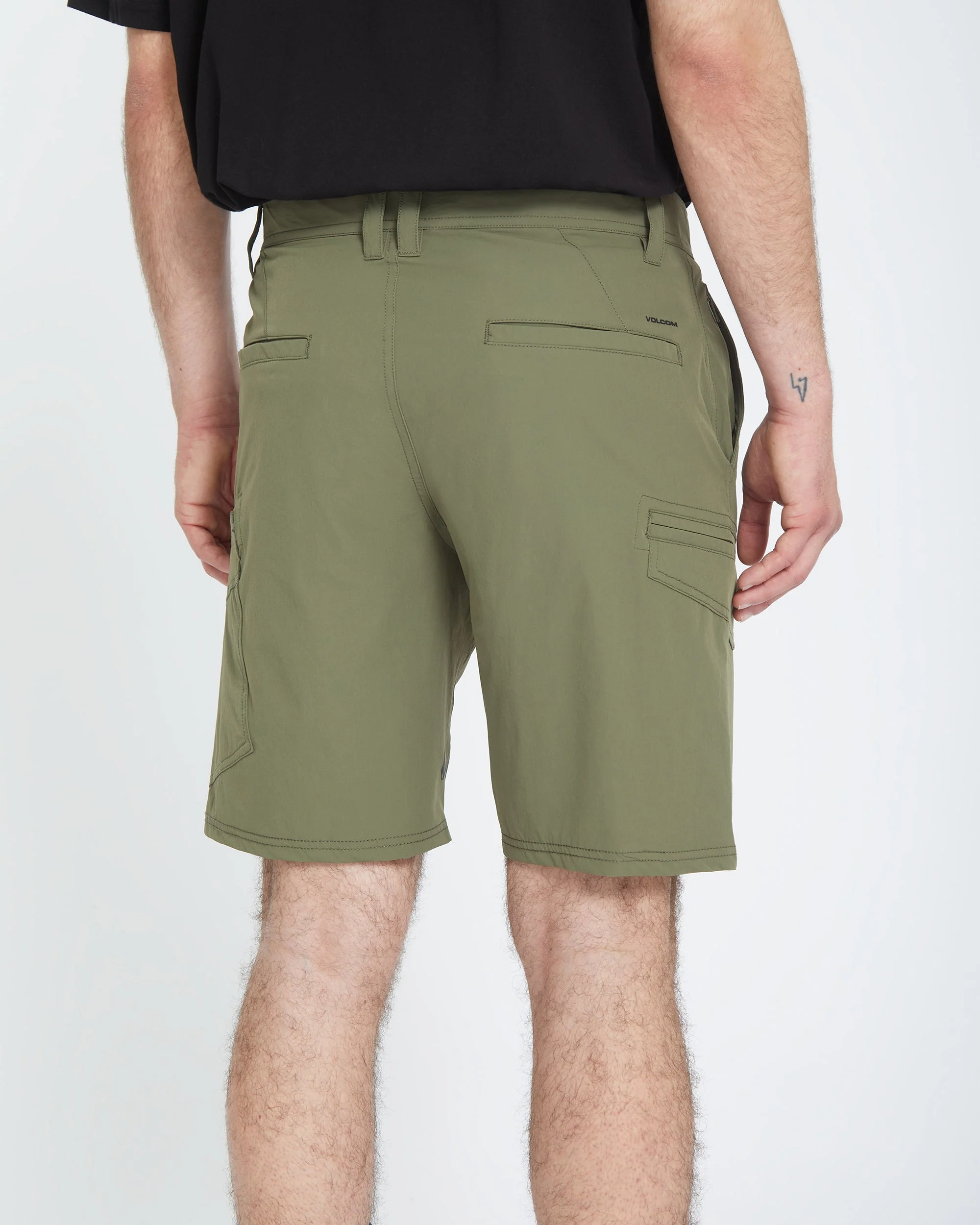 Cashed In Cargo 20" Hybrid Shorts - WINTERMOSS - Image 3