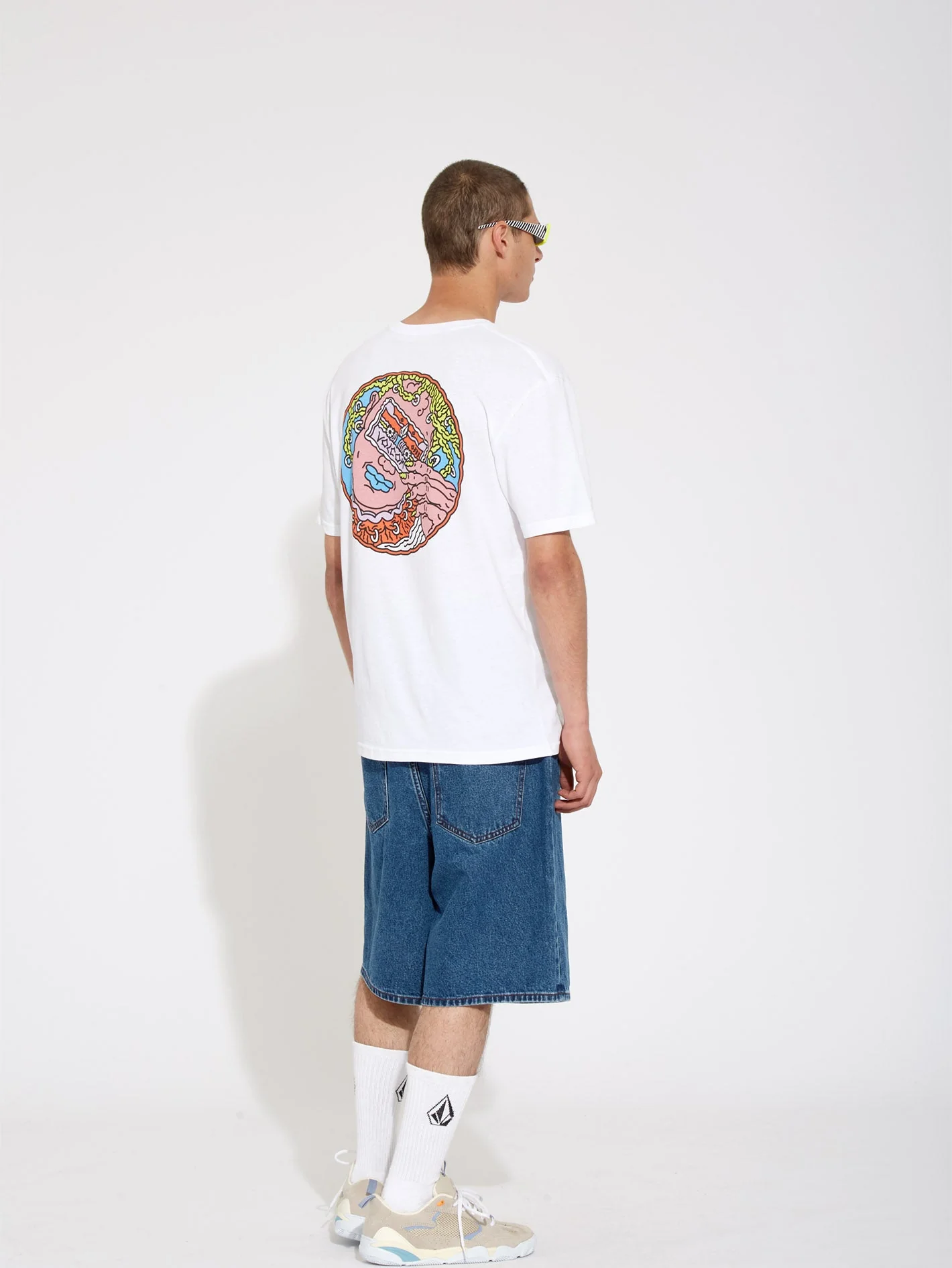 Connected Minds T-Shirt - WHITE - Image 4