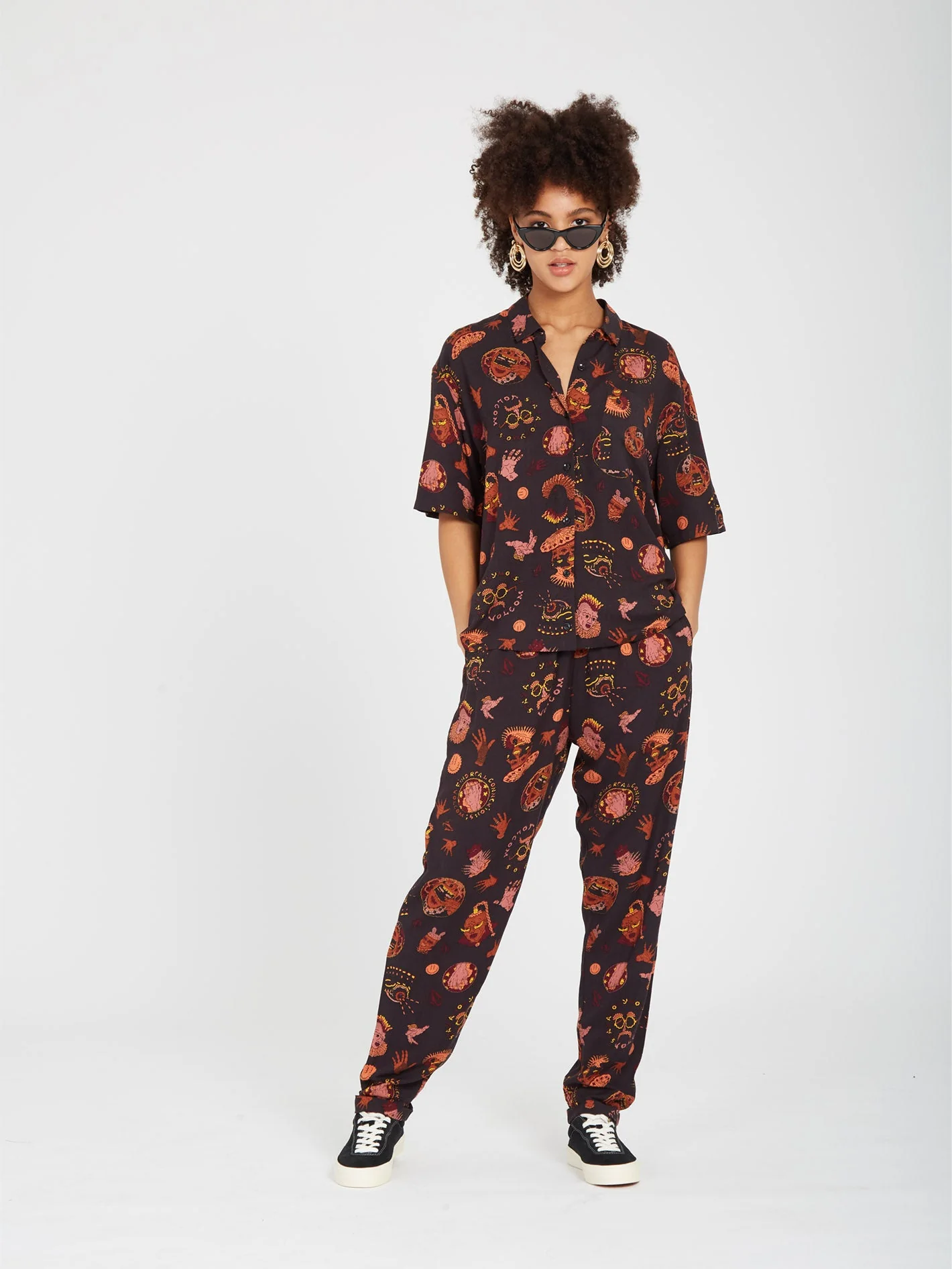 Connected Minds Surf Hose - BLACK - Image 9
