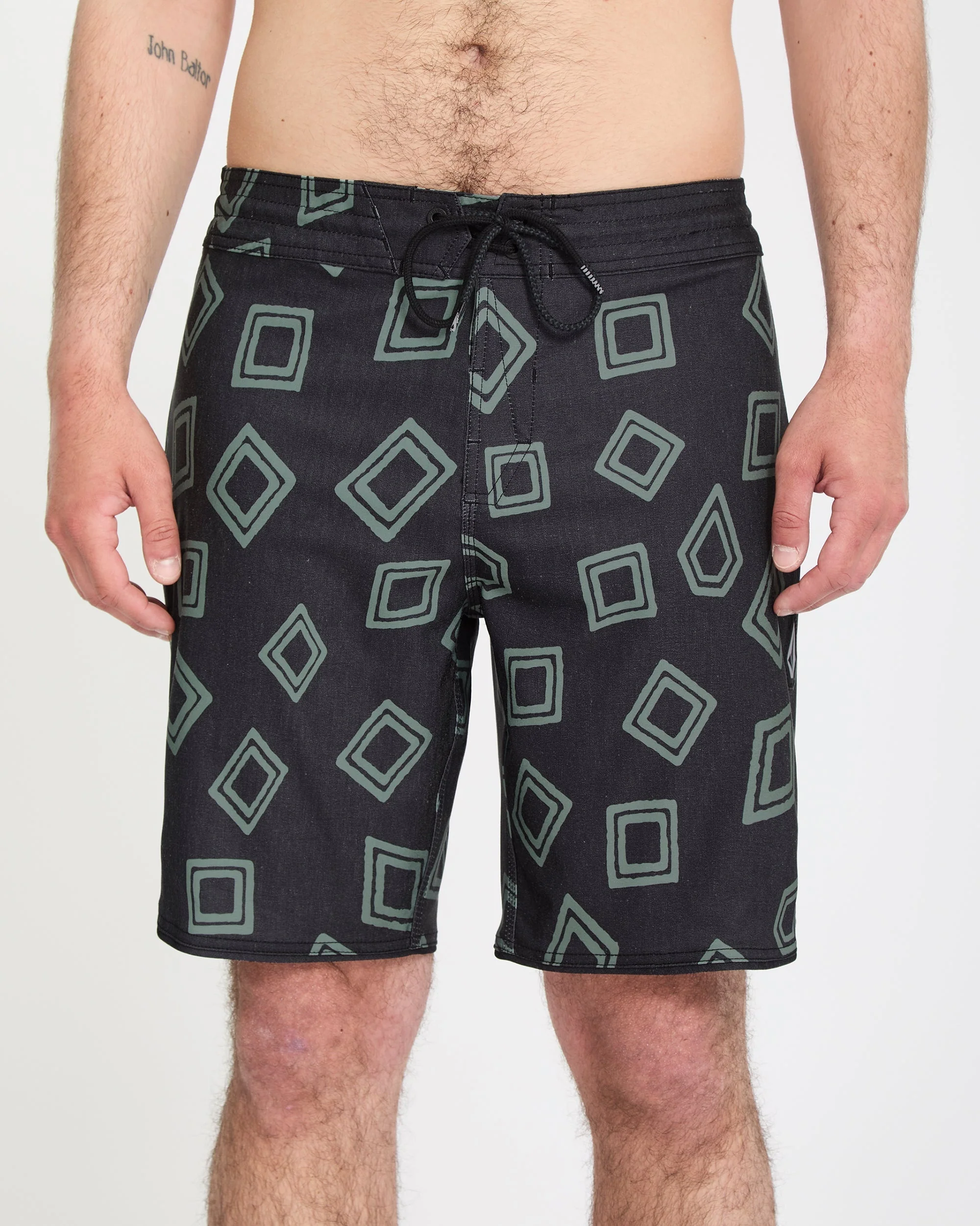Contact Scallop Stoney 19" Boardshorts - Black - Image 5