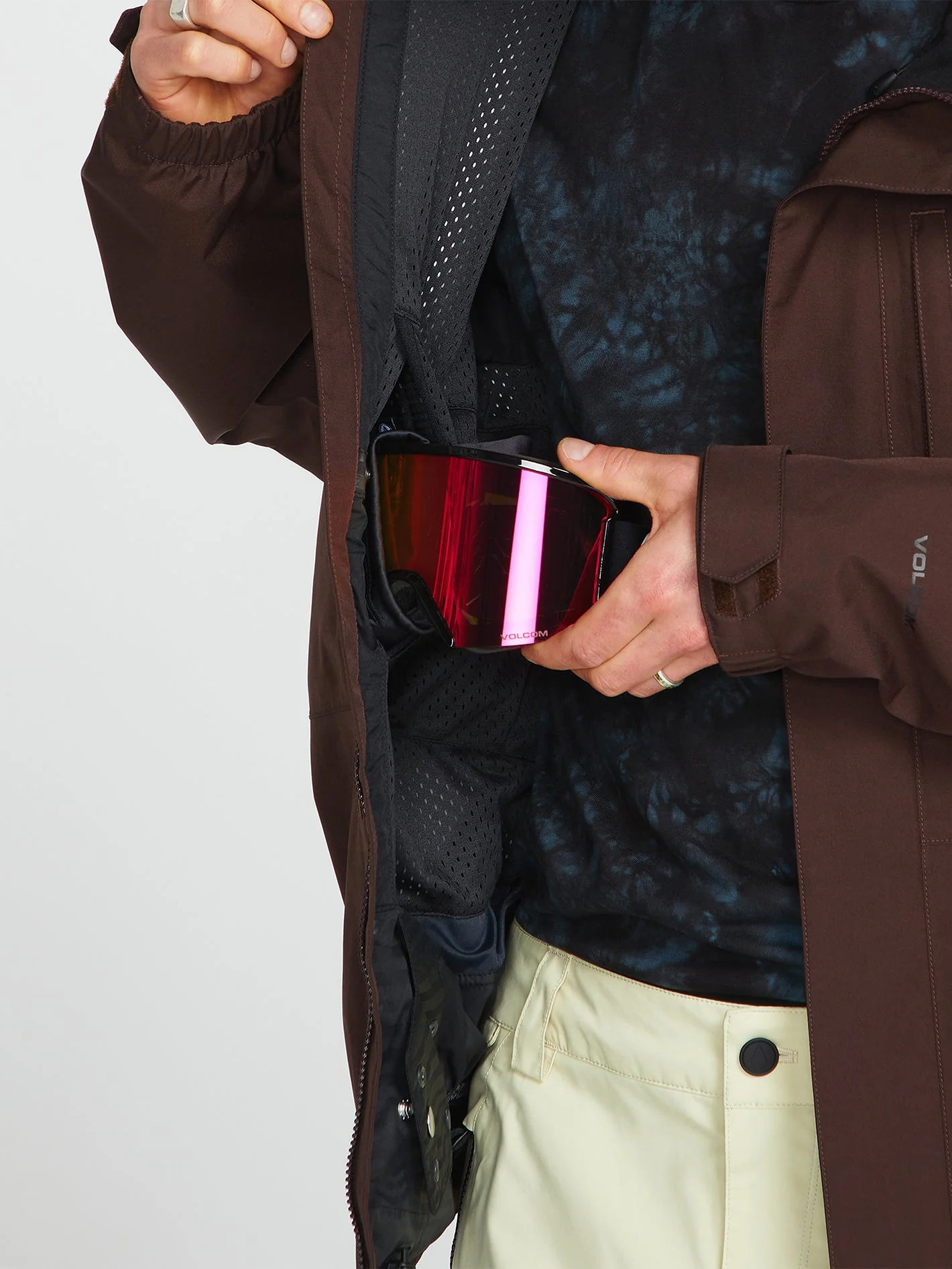 Dua Insulated Gore-Tex Jacket - Brown - Image 11