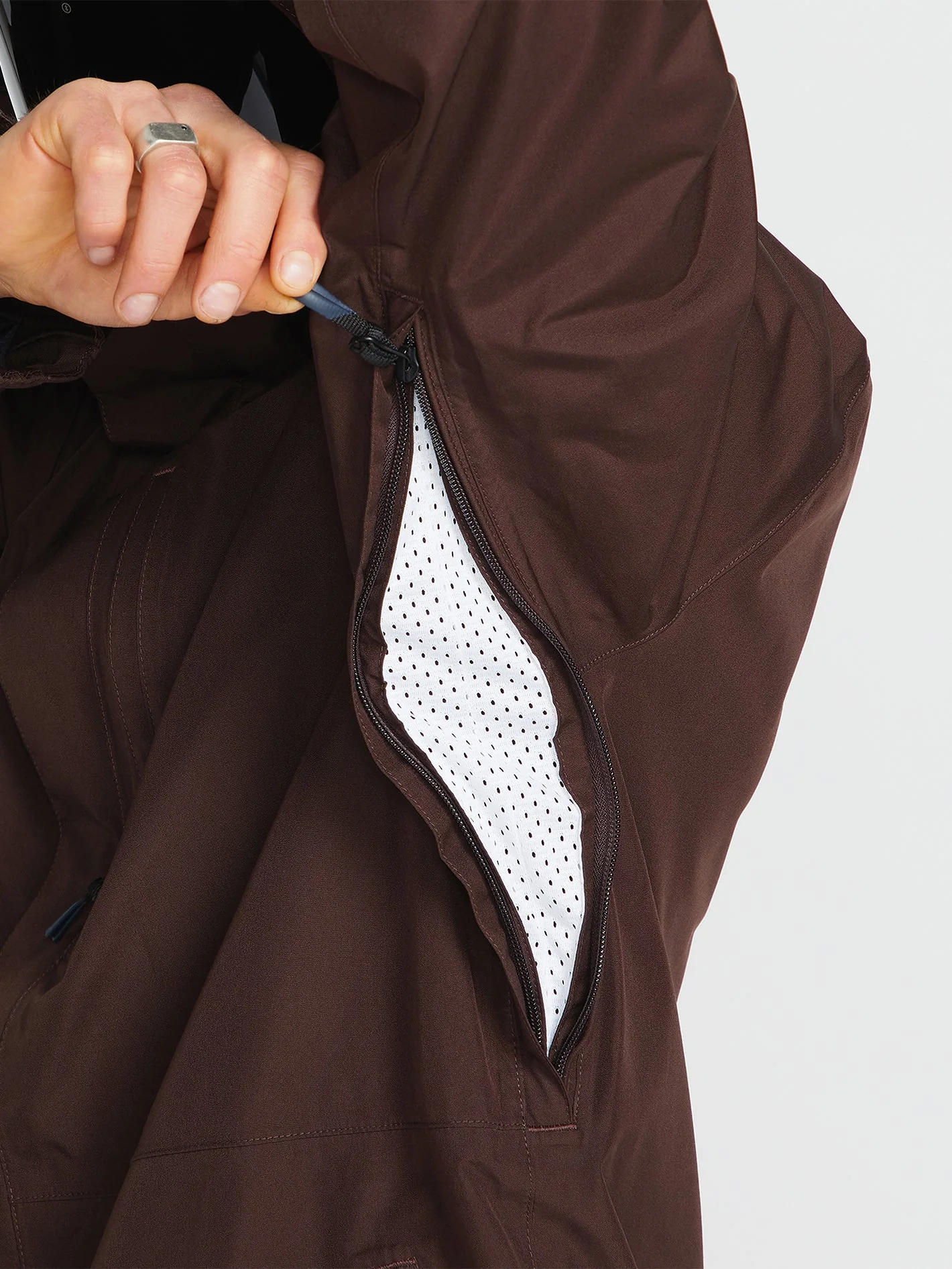 Dua Insulated Gore-Tex Jacket - Brown - Image 9