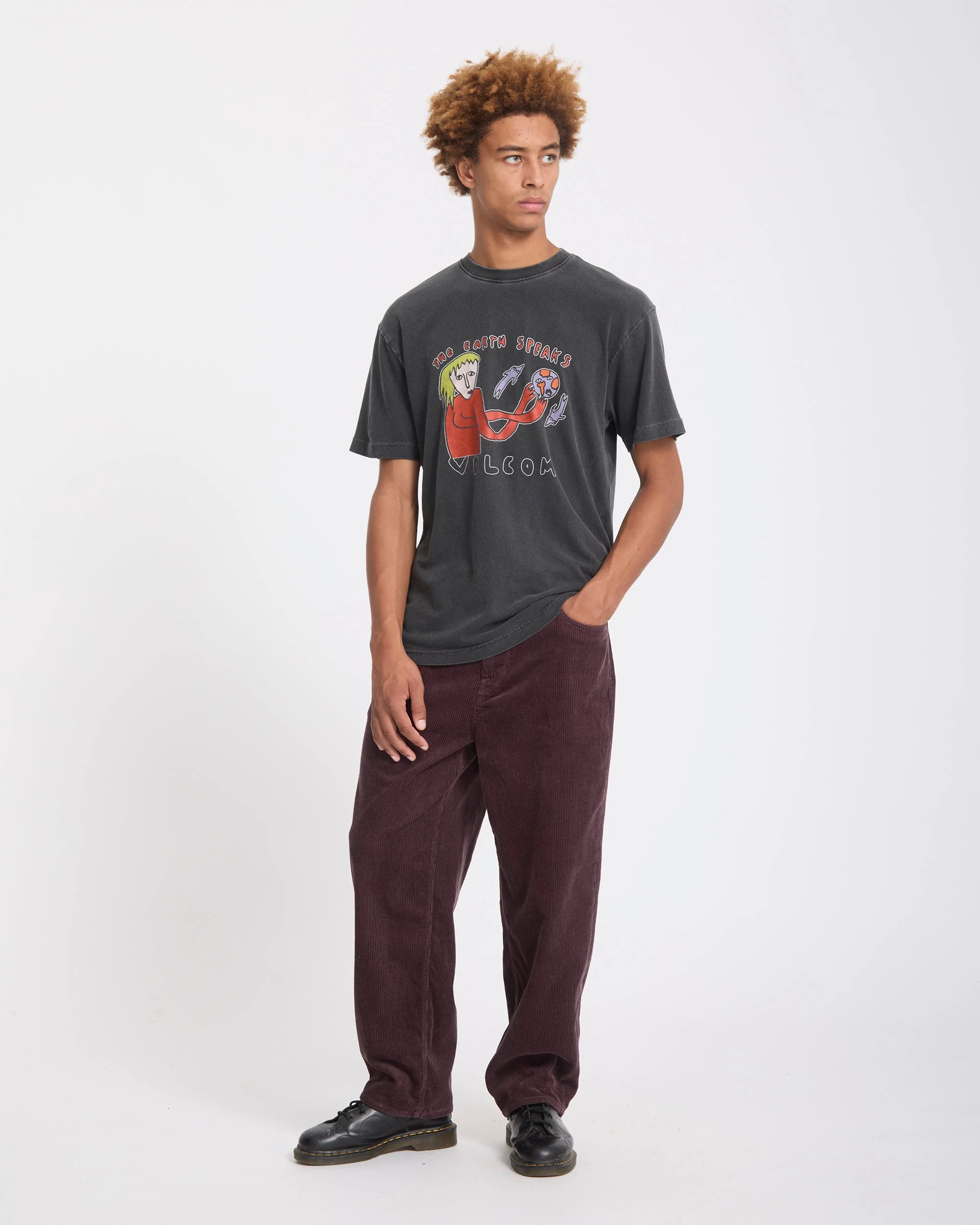 Earth Speaks T-Shirt - Black - Image 5