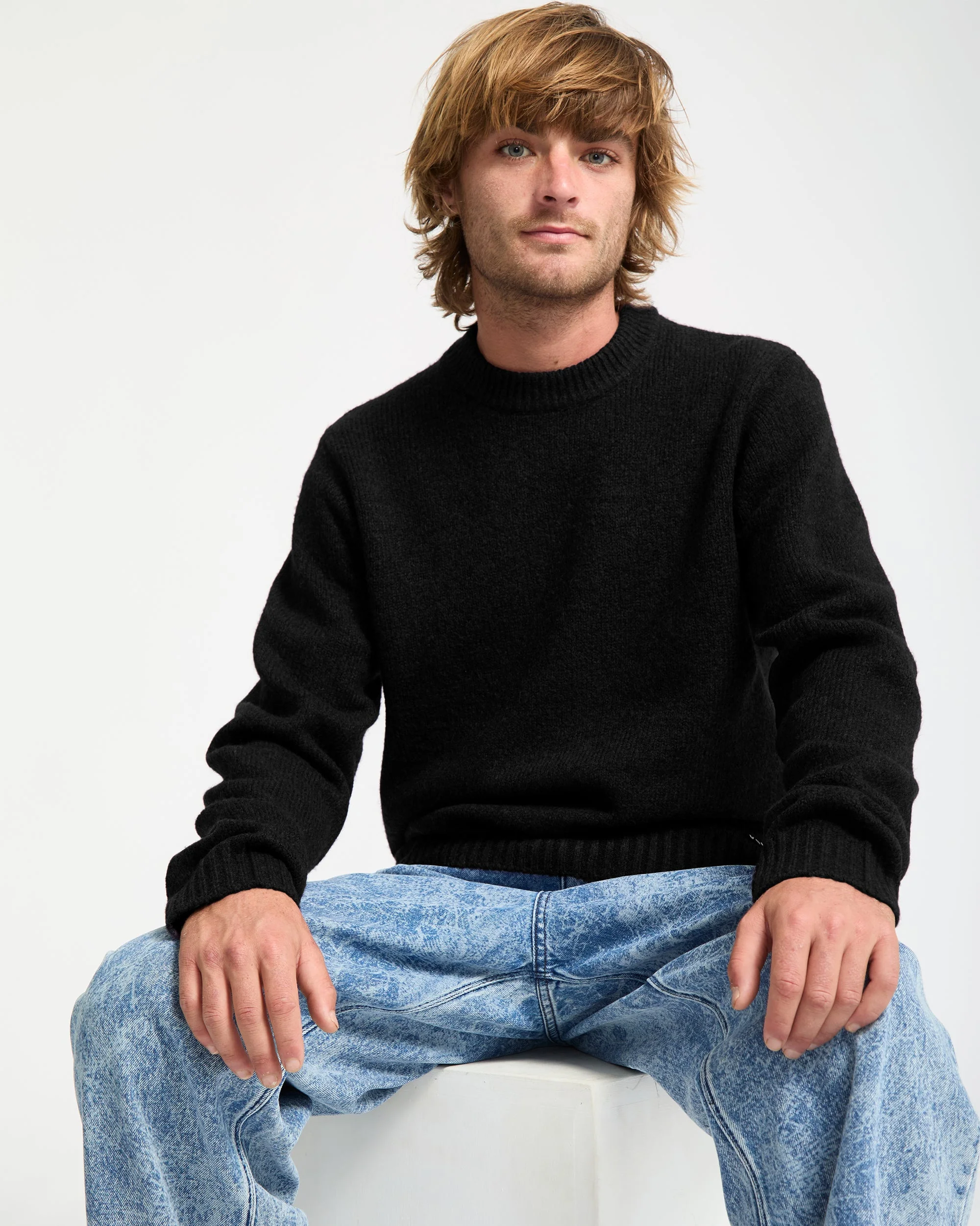 Edmonder Pullover - Black - Image 4