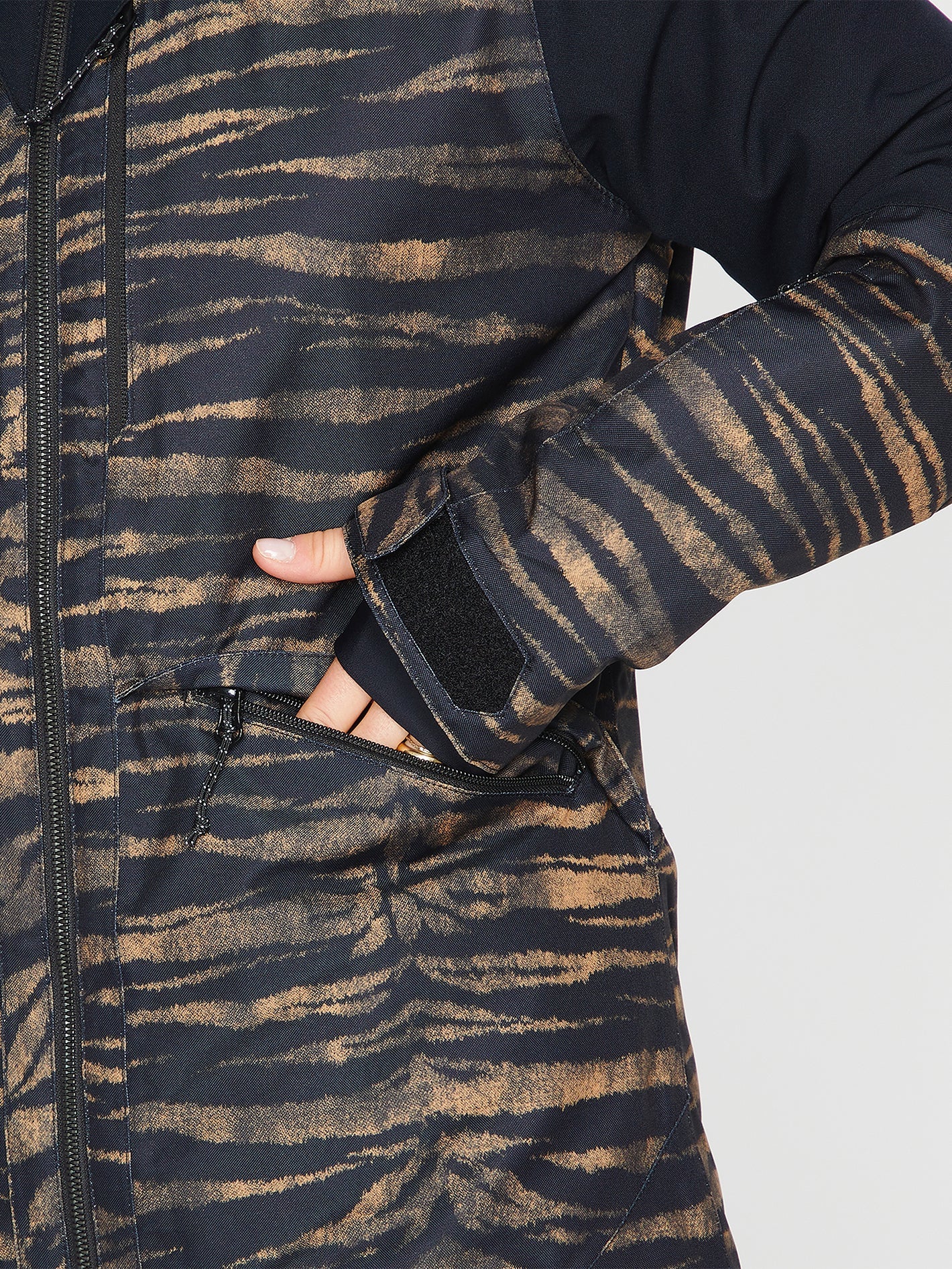 Shelter 3D Stretch Jacket - Tiger Print - Image 6