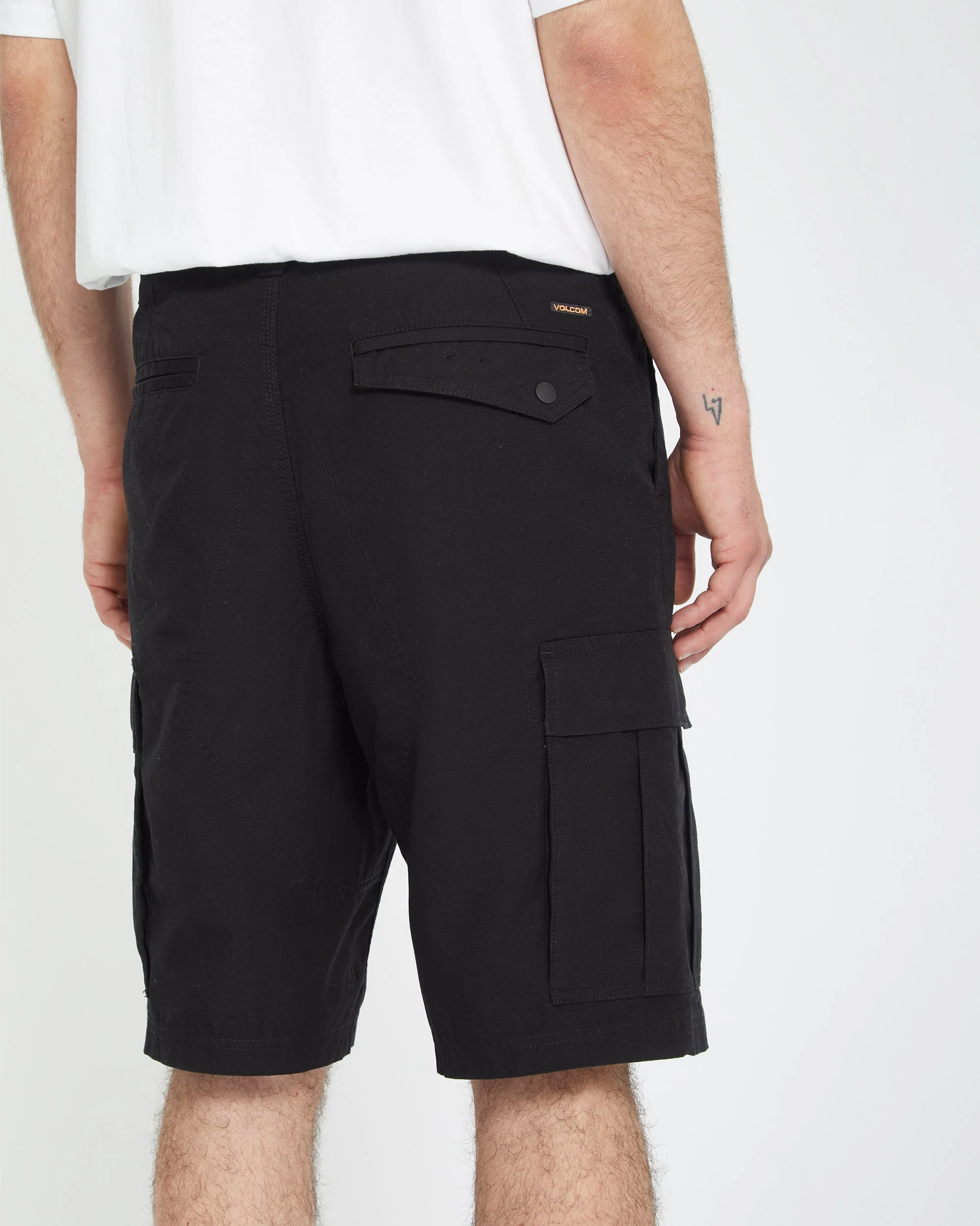 Strange Tripper Cargo 22" Shorts - BLACK - Image 4