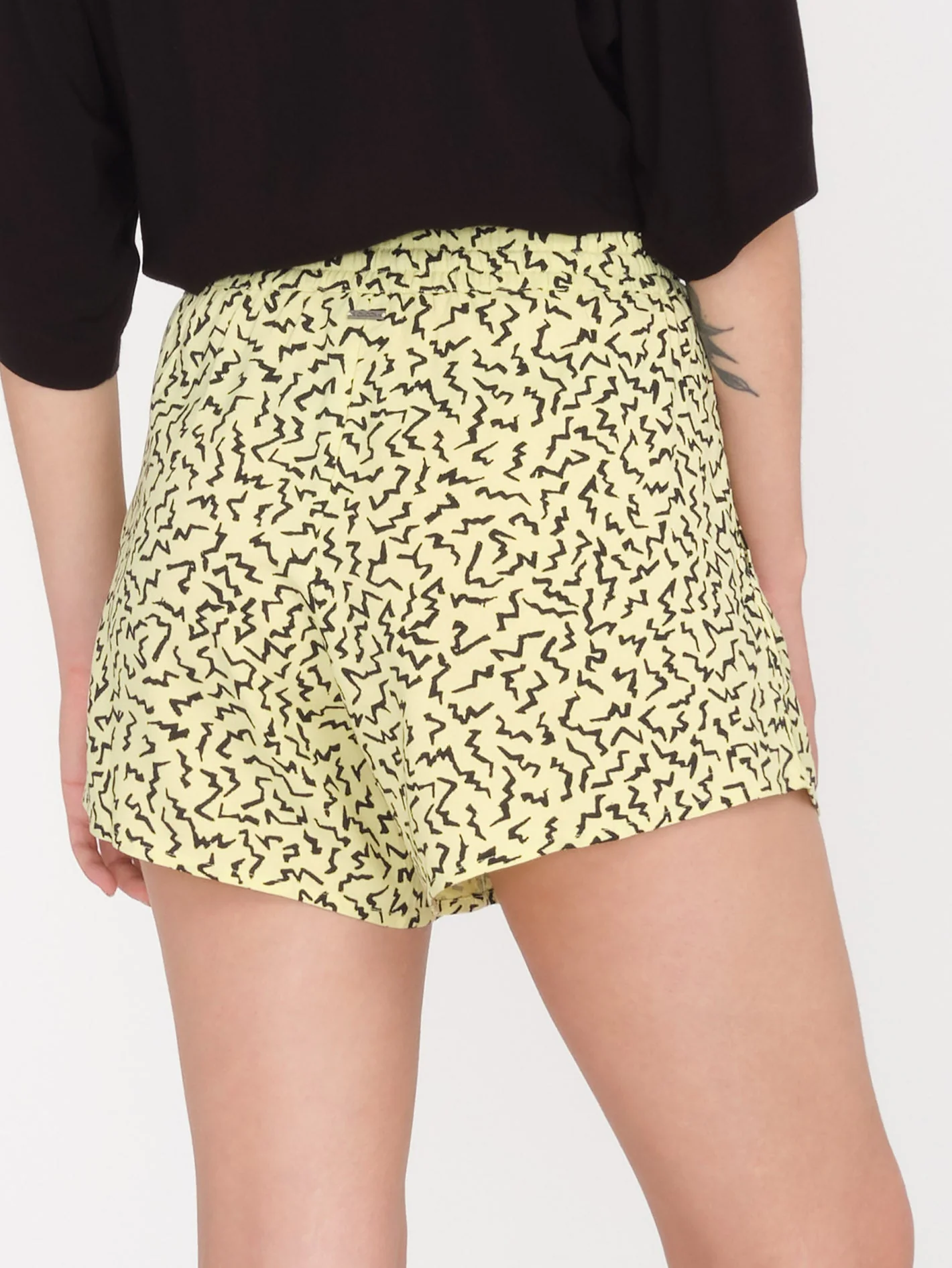 Surfpunk Shorts - AURA YELLOW - Image 2